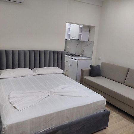 Sole Inn Vlorë Exterior foto